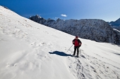 10_verso il passo di Venina tracciando nella neve pesante